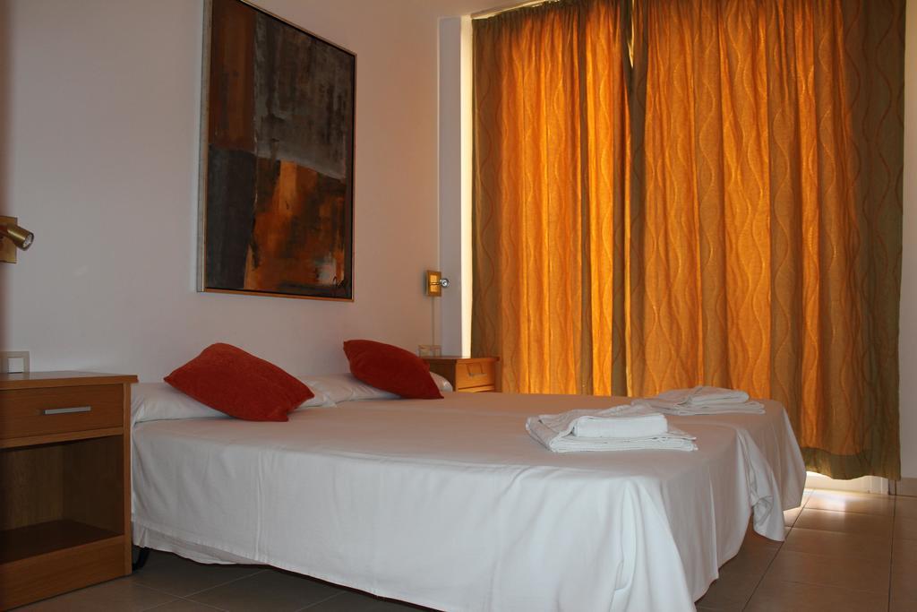 Arena Suites ปัวร์โตเดซานตีอาโก ภายนอก รูปภาพ